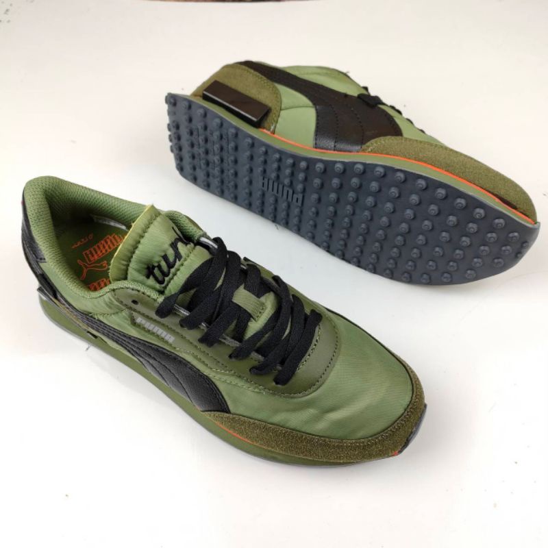 PORSCHE X PUMA FUTURE RIDER GREEN