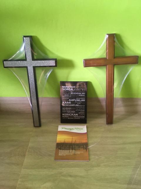 Hiasan Dinding Rohani Kristen Doa Bapa Kami Uk 12,5x20cm