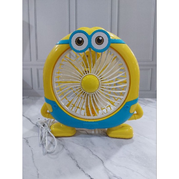 Kipas angin Mini Portable Minion