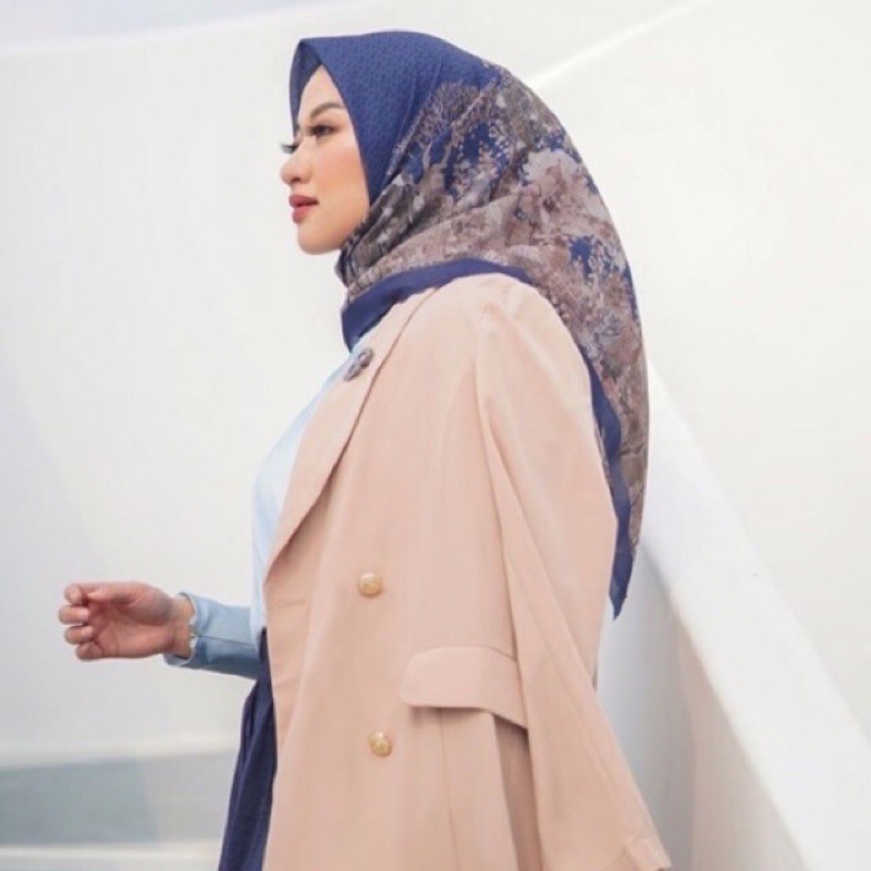 Buttonscarves Newyork Collector Royal Blue