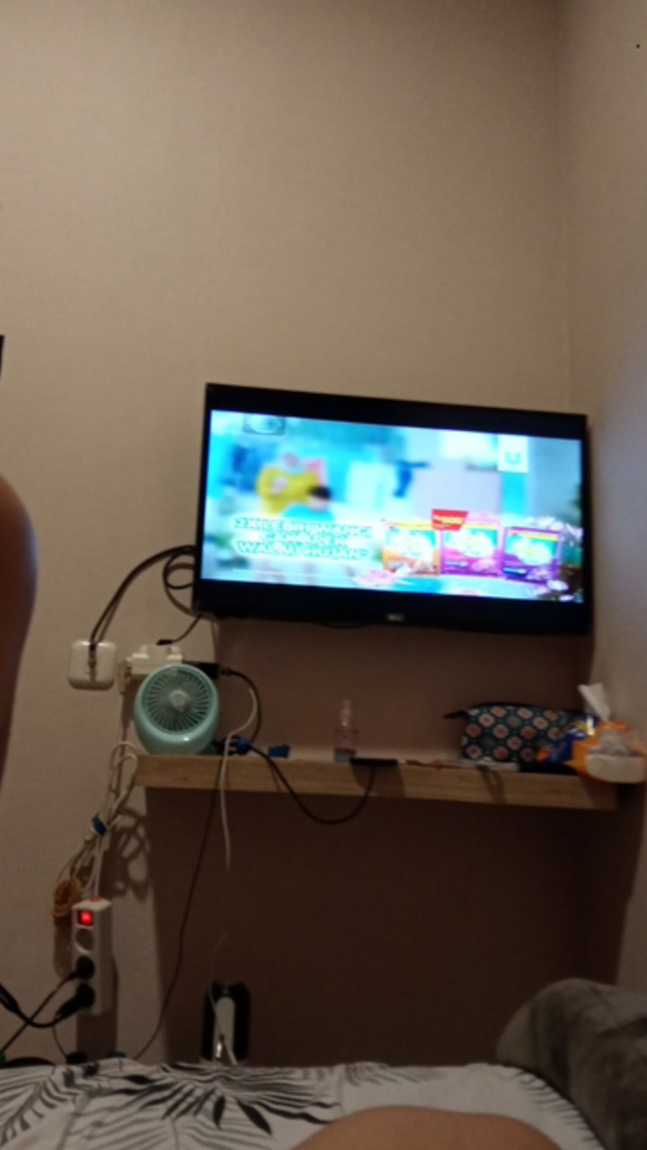 Galetha - Kaos Islami Tidak Semua Orang Punya Gaji / Kaos Distro / Atasan Wanita