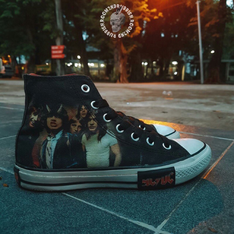 converse x acdc