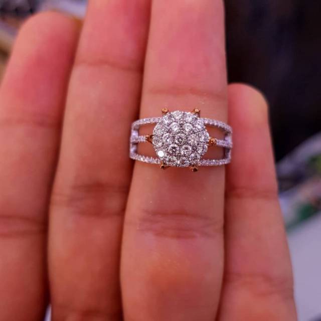 Cincin Berlian Fashion & Emas Putih 18K