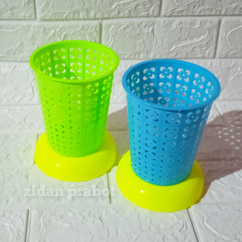 

Tempat Sendok Garpu Plastik ORI ERIKO