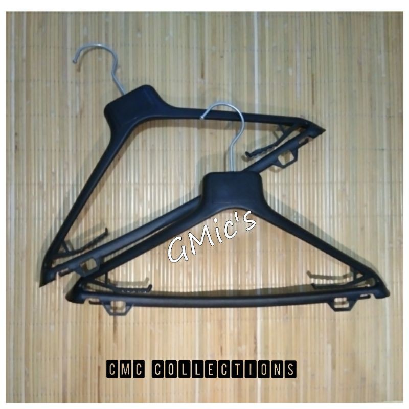 Hanger jas gaun gantungan gaun jas kemeja