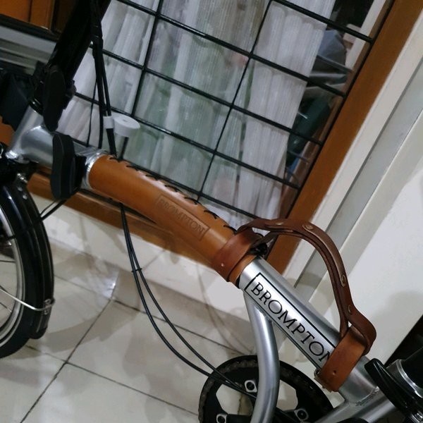 cover frame brompton