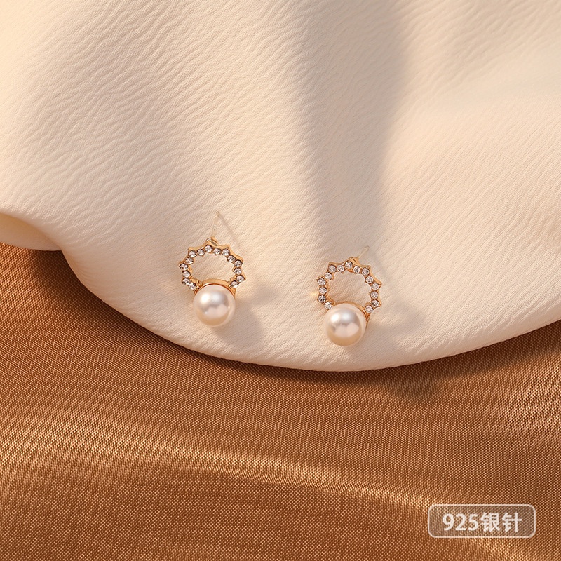 Anting stud S925 silver needle Bentuk Geometris Aksen Mutiara Untuk Wanita