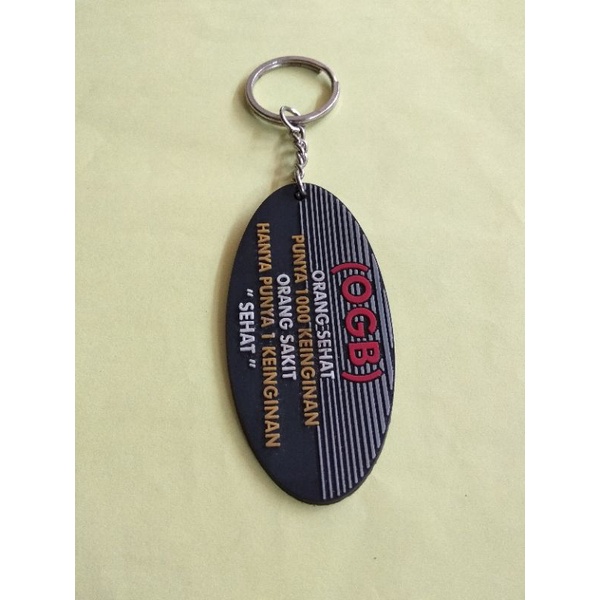 Gantungan kunci custom rubber keychain promosi