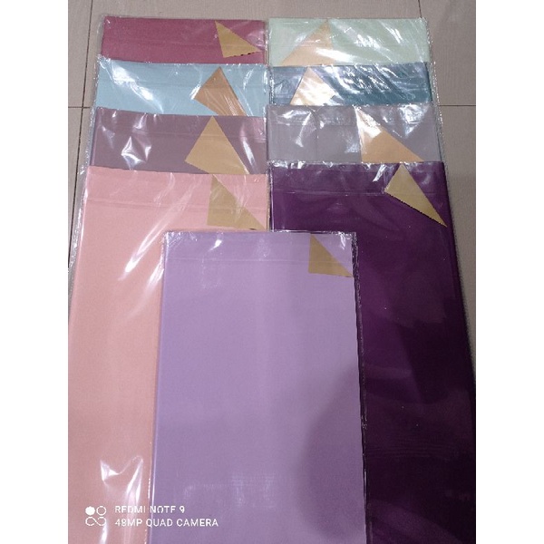 

20 pcs kertas cellophane 2 warna timbal balik / kertas buket bunga two tone