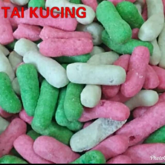 Tai Kucing Warna