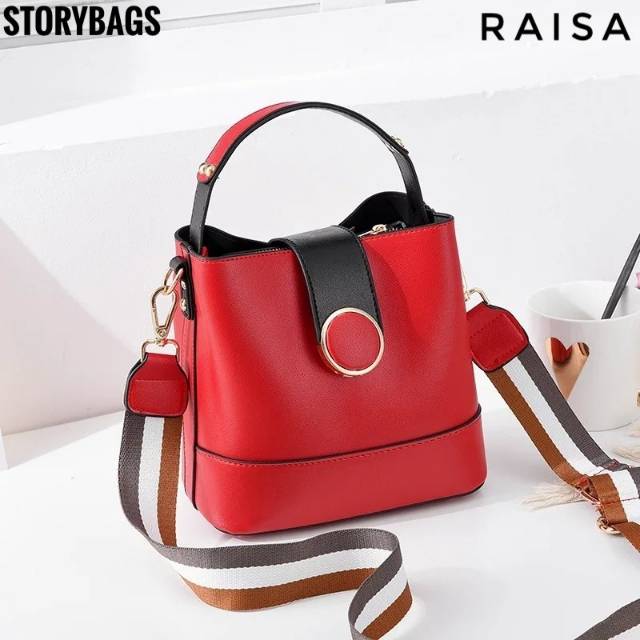 Tas selempang wanita / tas selempang raisa