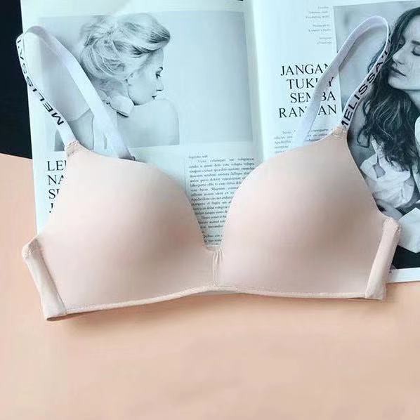 Bra Tanpa Strap Anti Selip Bahan Breathable Aneka Warna untuk Wanita push-up bra one-piece bra sexy