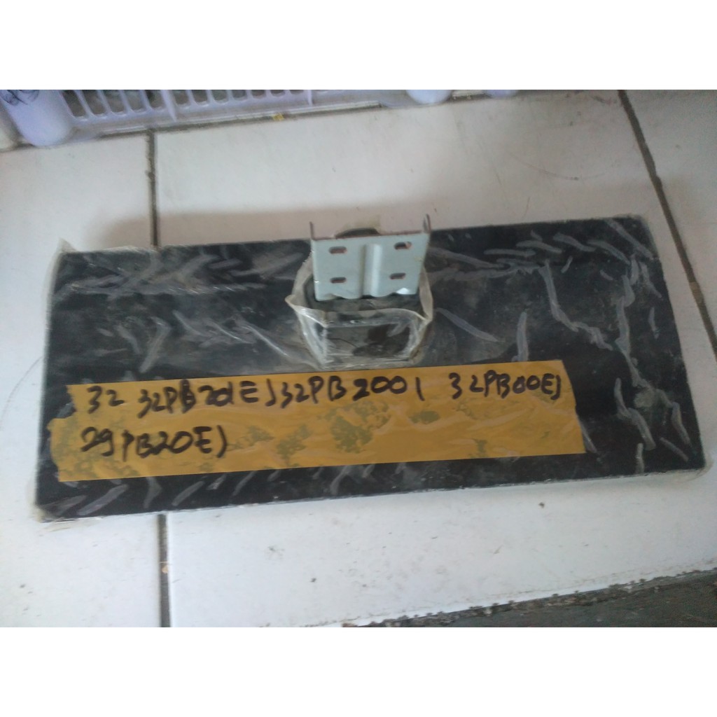 Kaki tv led toshiba stand  29PB201EJ Kaki tv TOSHIBA 32 INCH MODEL 32PB201EJ 32PB2001 32PB200EJ