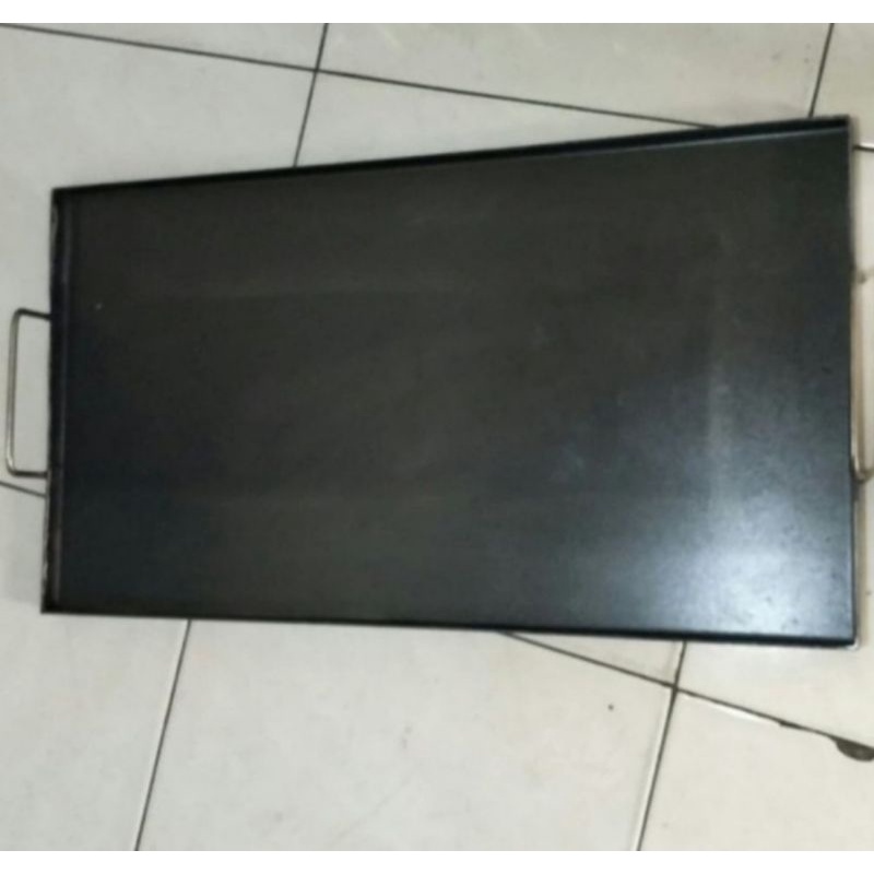 wajan baja hitam tebal ukuran 100x50