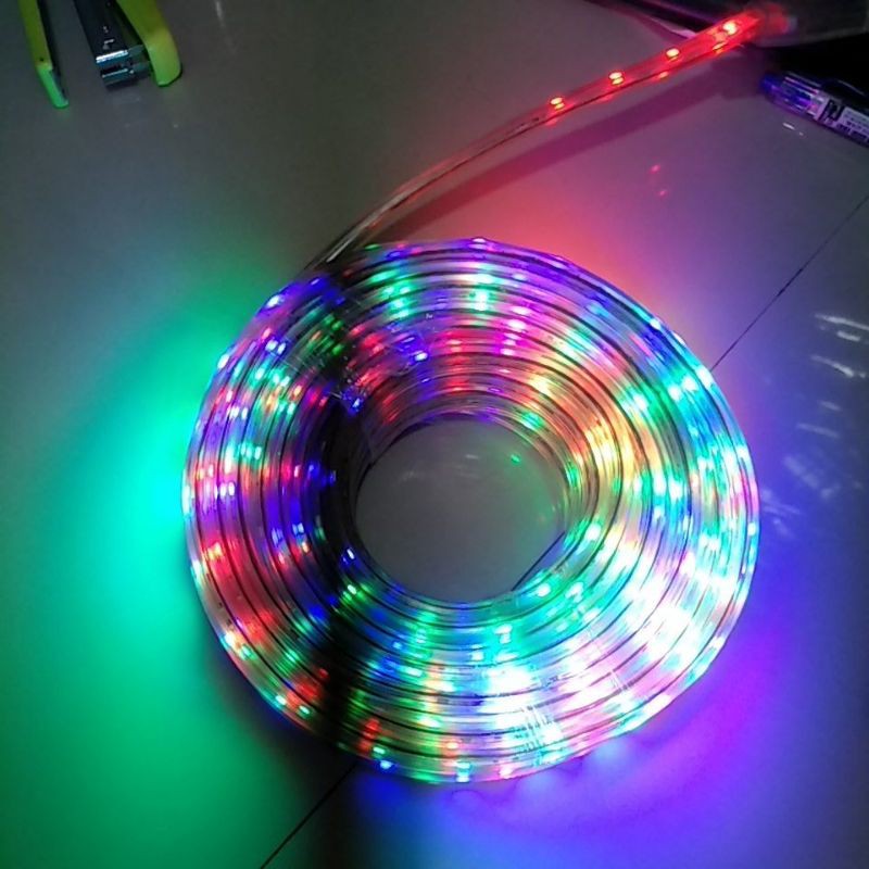 LAMPU SELANG WARNA WARNI RGB 8 meter