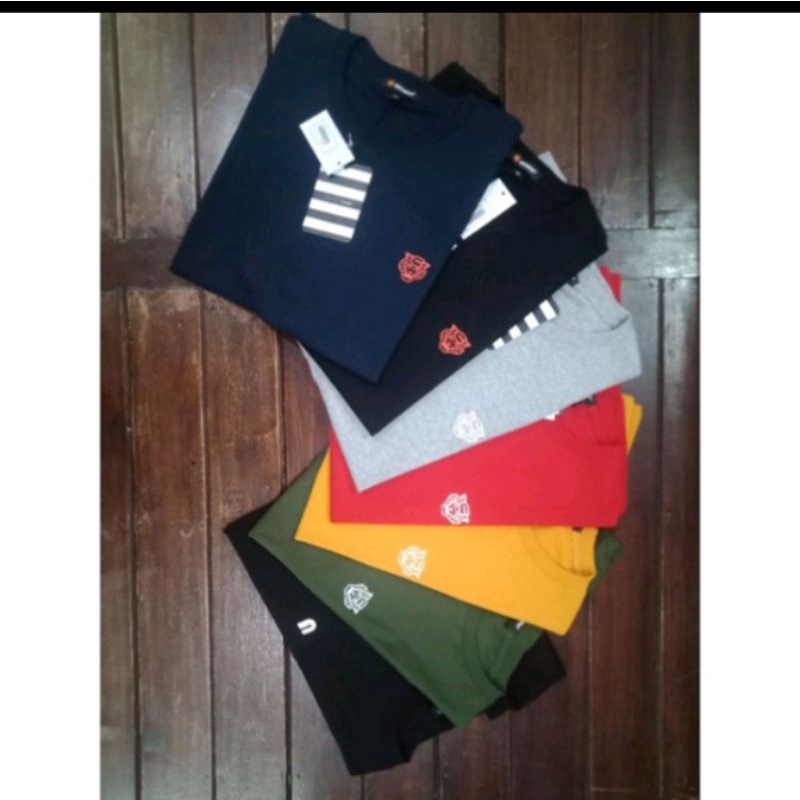 T SHIRT GIONINO PENDEK ORIGINAL