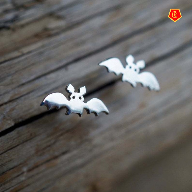 [Ready Stock]S925 Silver Halloween Small Animal Bat Stud Earrings