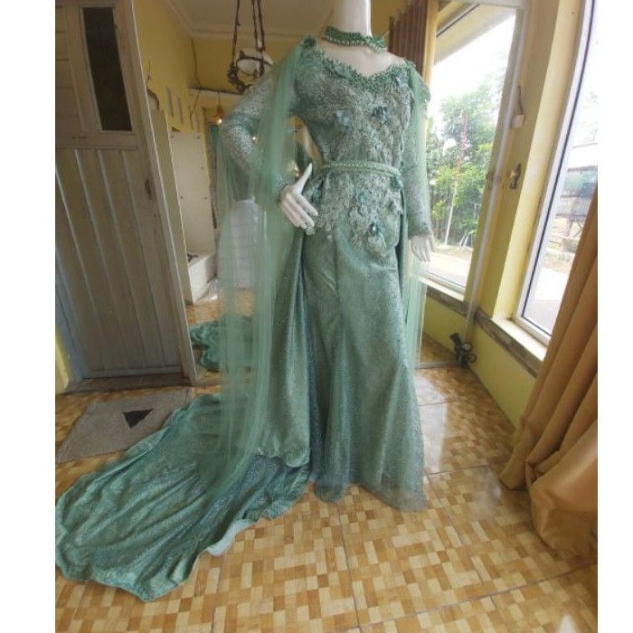 Gaun Slim ekor hijau wardah