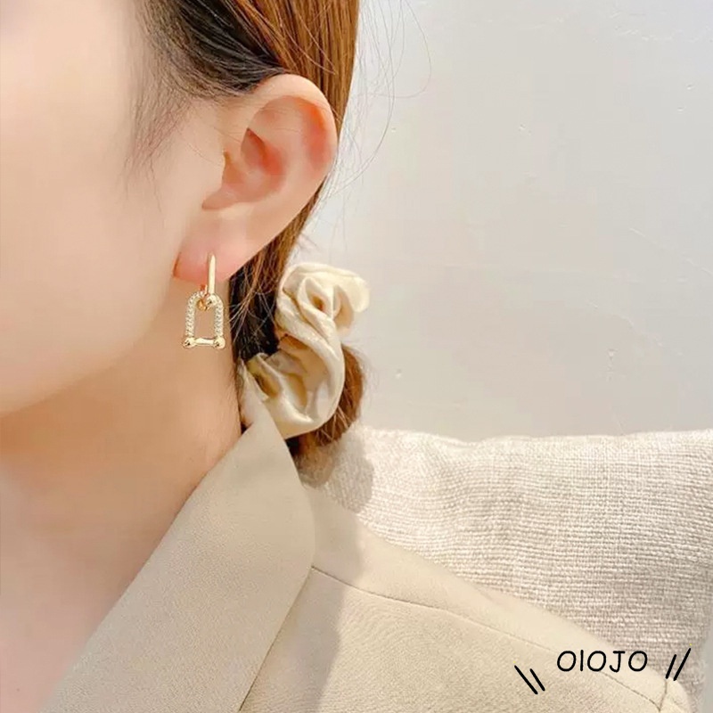 Fashion Bertatahkan Zirkon Berbentuk U Anting-Anting Emas Cincin Ganda Saling Geometris Dilepas Retro Telinga Stud Minoritas Perhiasan Untuk Wanita - ol