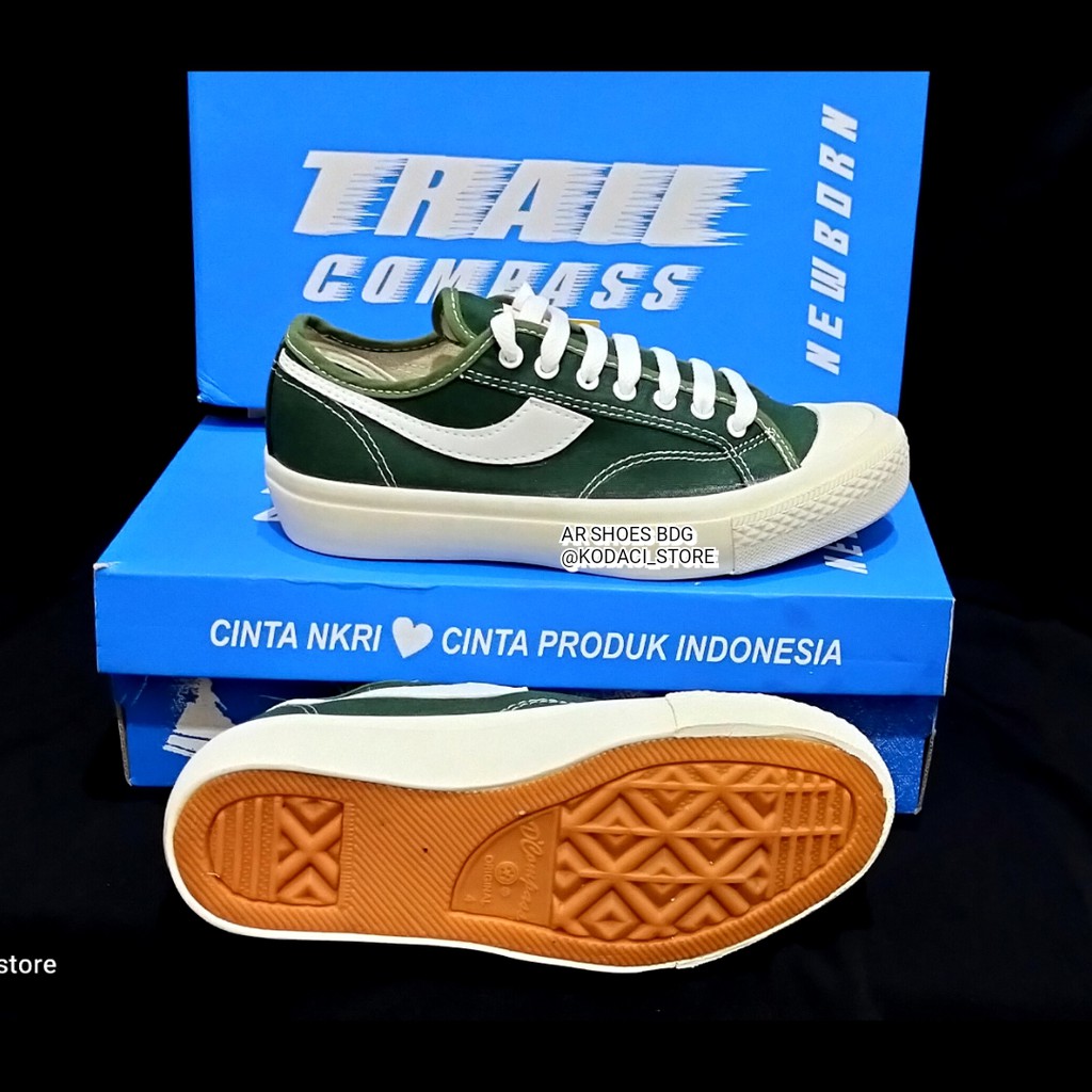 sepatu canvas compass pendek hijau / sepatu sneaker pendek hijau / sepatu canvas / sepatu compass