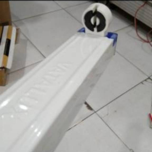 Lampu UV Anti Bakteri/Sterilized Virus 10W EVACO + Rumah Lampu LENGKAP