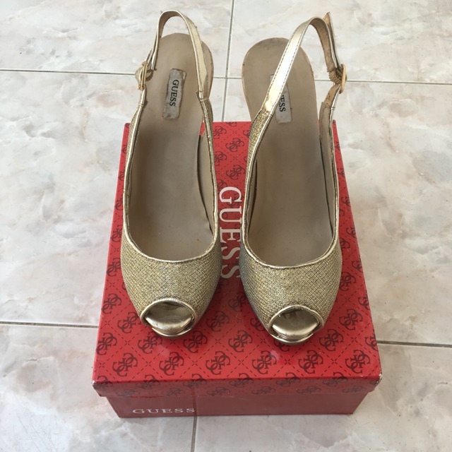 Sepatu Guess ORI