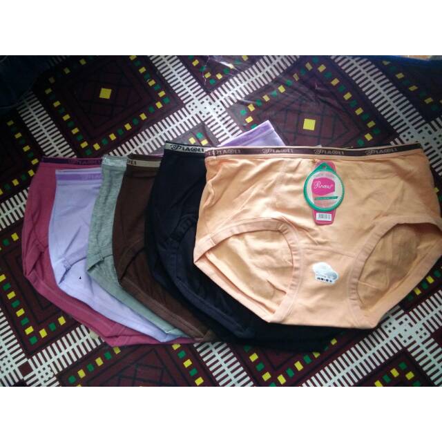 Grosir celana dalam piaoli