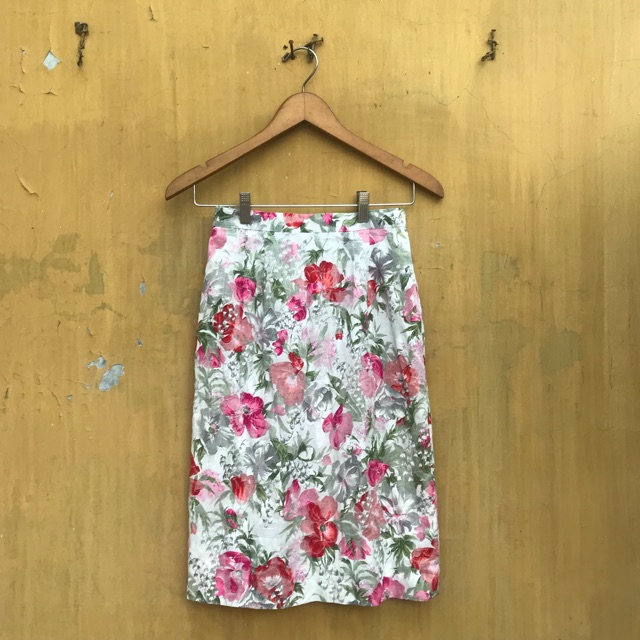 PRELOVED Floral Skirt