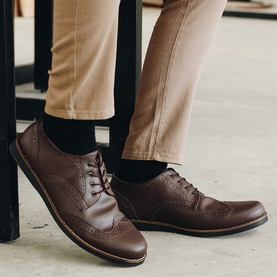 ALPHA BROWN ORIGINAL x LVNATICA Sepatu Formal Coklat Tali Pria Pantofel Kerja Kantor Dinas Resmi Guru Kantoran Pesta Pernikahan Kondangan Nikah Undangan Wedding Kuliah Casual Derby Oxford Semi Kulit Premium Footwear Big Size Jumbo Ukuran Besar 44 Keren