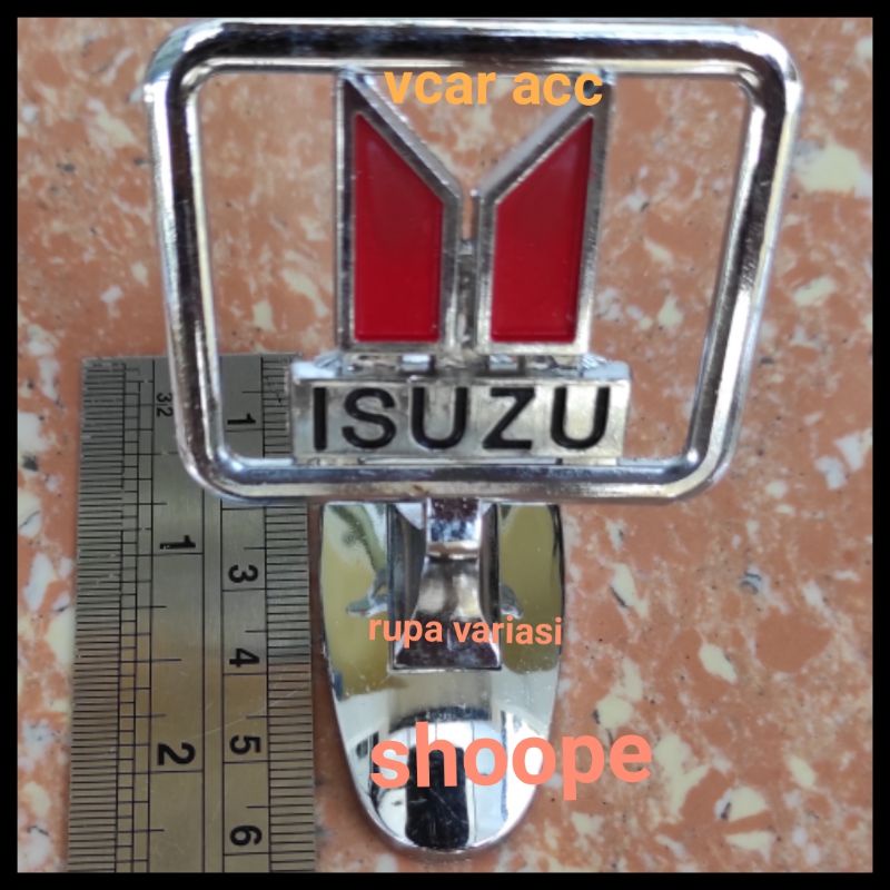 LOGO EMBLEM LAMBANG ISUZU DEPAN KAP MESIN GRIL MOBIL PANTHER / MUX UNIVERSAL