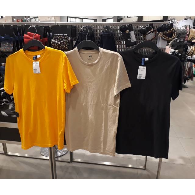  Kaos  polos  cowok tshirt basic devided H M  Shopee Indonesia