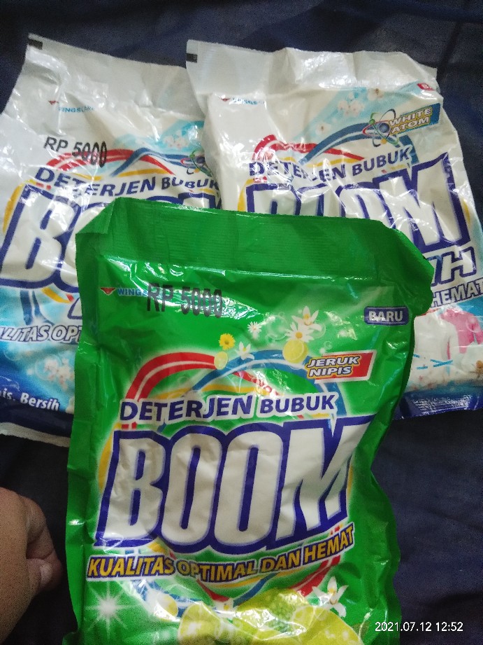 Detergen Boom Bubuk 1kg Muat 3pcs