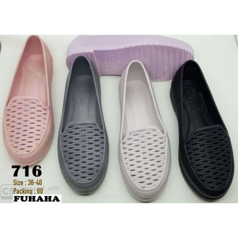 Sepatu Karet Jelly Wanita Empuk 716 Fuhaha