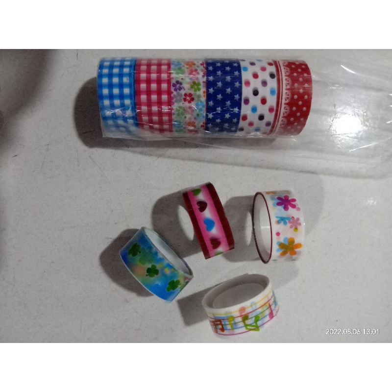 

Isolasi Fancy Berkarakter Gambar Berbeda beda | Solatip Kecil Solatip Kado | 1 Slop Isi 10 Pcs Gambar Campur | Solasi Anak Karakter