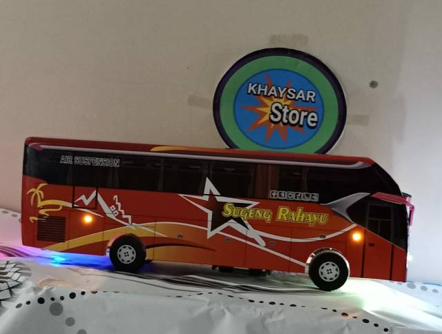 Miniatur bus sugeng rahayu SR2 plus lampu