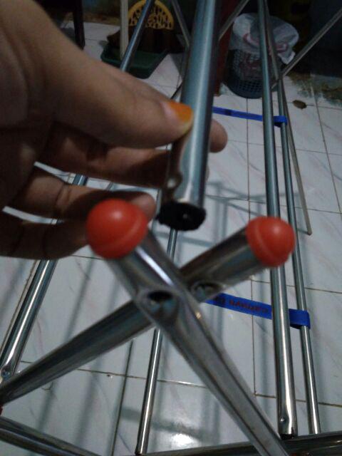 Rak Handuk Stainless Xenia