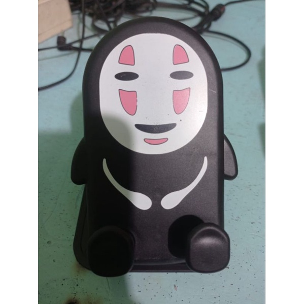 TEMPAT CAGAK HP/ TEMPAT BERDIRINYA HP