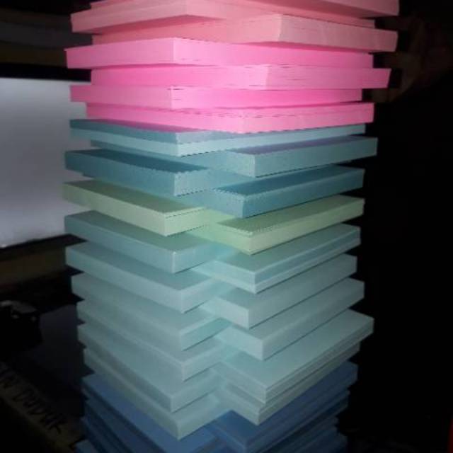 

Kertas Warna 150g 10x14.5cm Isi 50