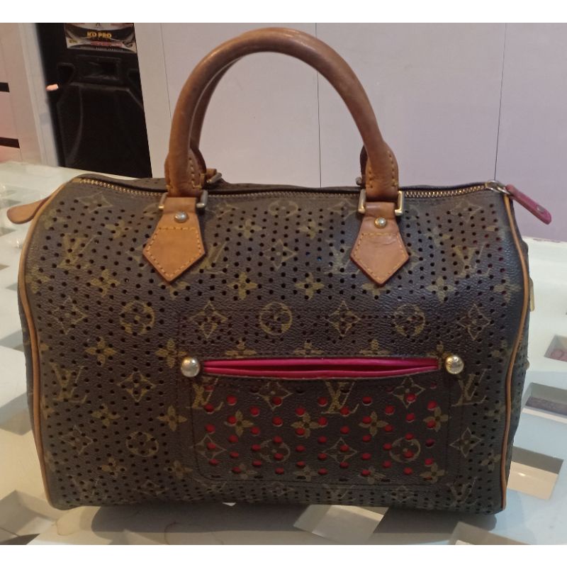 LV LIMITED EDITION FUCHSIA MONOGRAM PERFORATED SPEEDY PRELOVED P30 L19 T22