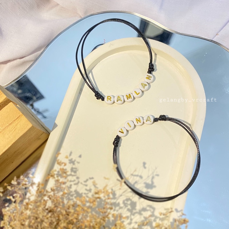 GELANG NAMA BULAT PUTIH LIST GOLD