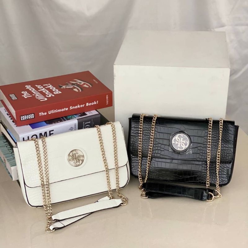 10.10 SALE | GUESSS CROC EFFECT OPEN ROAD CONVERTIBLE CROSSBODY BAG