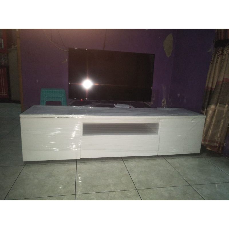 RAK TV MEJA TV BUFET TV PUTIH GLOSSY