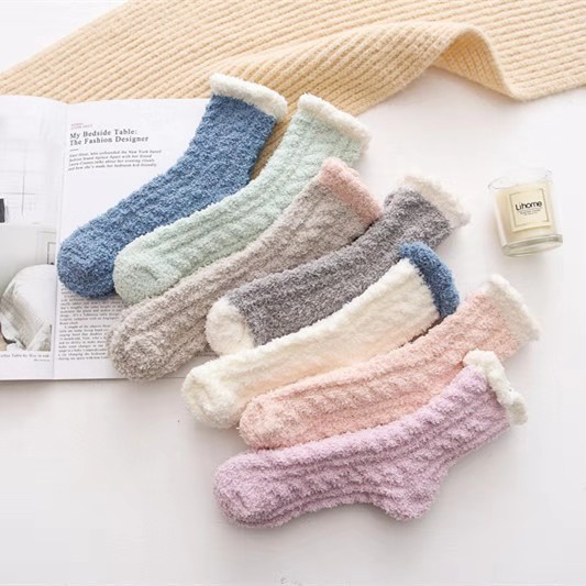 Kaos Kaki Winter Wanita Casual Tebal Hangat Winter Socks Japanese Style Untuk Musim Dingin