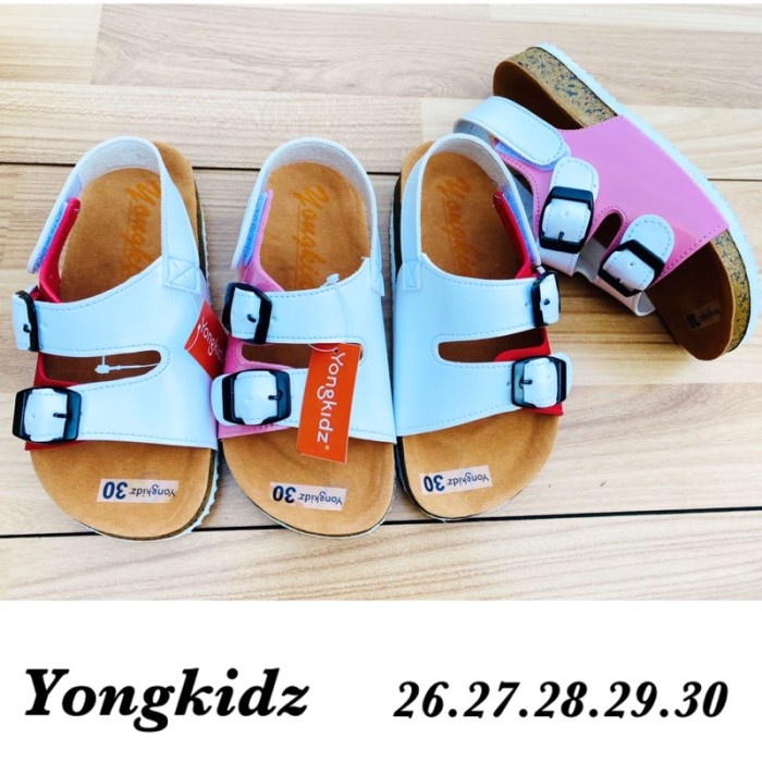 Sepatu dan Sandal yongki komaladi Murah sandal slop anak