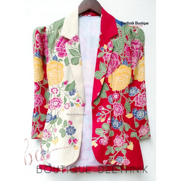 BOUTIQUE DEETHNIK - blazer batik merah slewah bahu kerut balon deethnik boutique