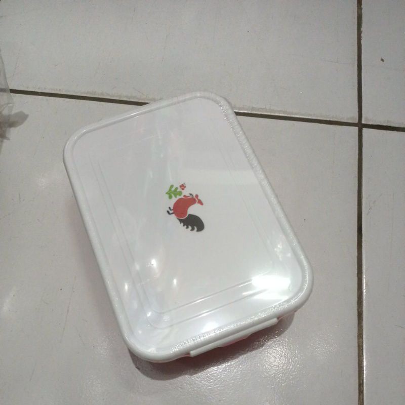 Kotak makan anak plastik warna/ tapak makan/ wadah bekal/ lunch box