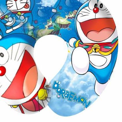 ✦ Bantal Leher Karakter Kartun Doraemon, Bahan Halus Berkualitas - bantal leher travel - bantal lehe