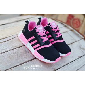 sepatu wanita adidas nmd Trandy Fashion Modis Entertainment Senam Lari Joging Hangout Jalan Santai