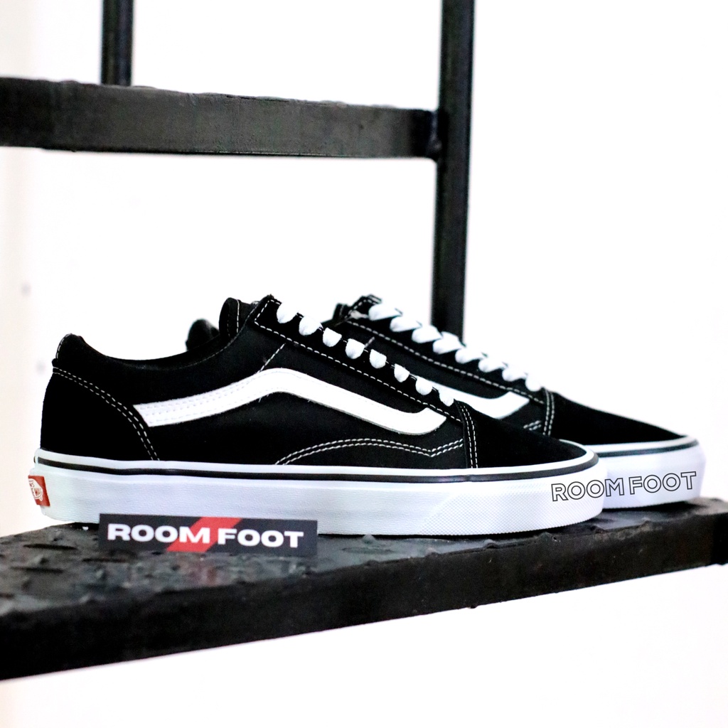 Sepatu Old Skool Classic Black White | Sneakers Oldskool Hitam Putih