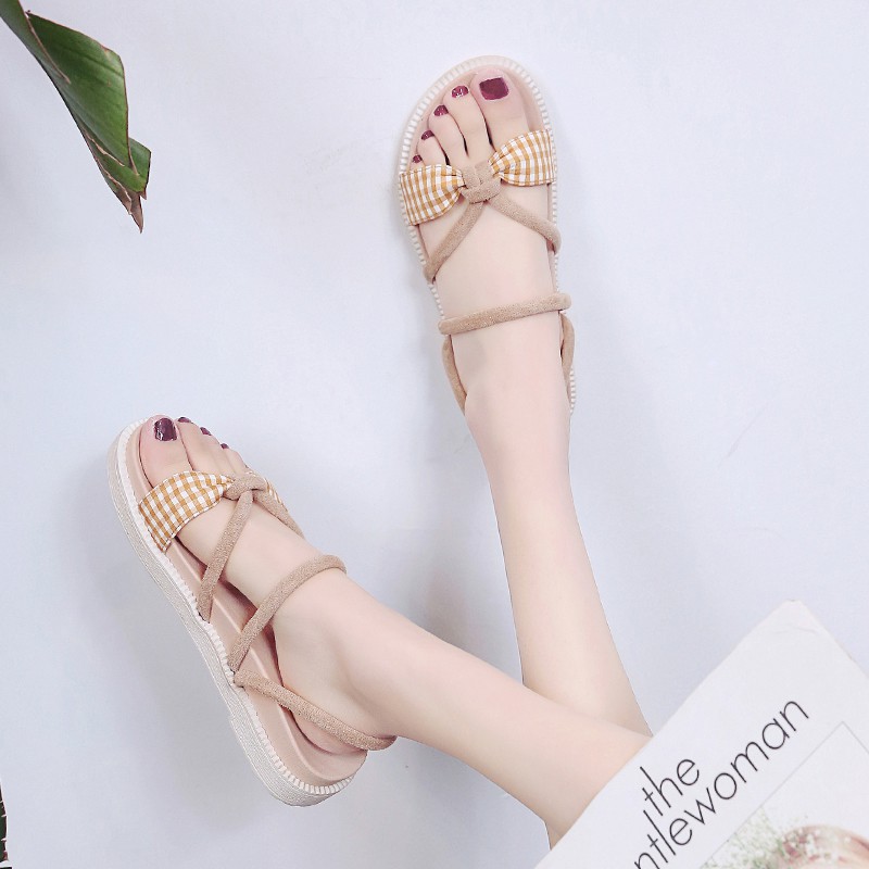 fashionable flip flops 2020